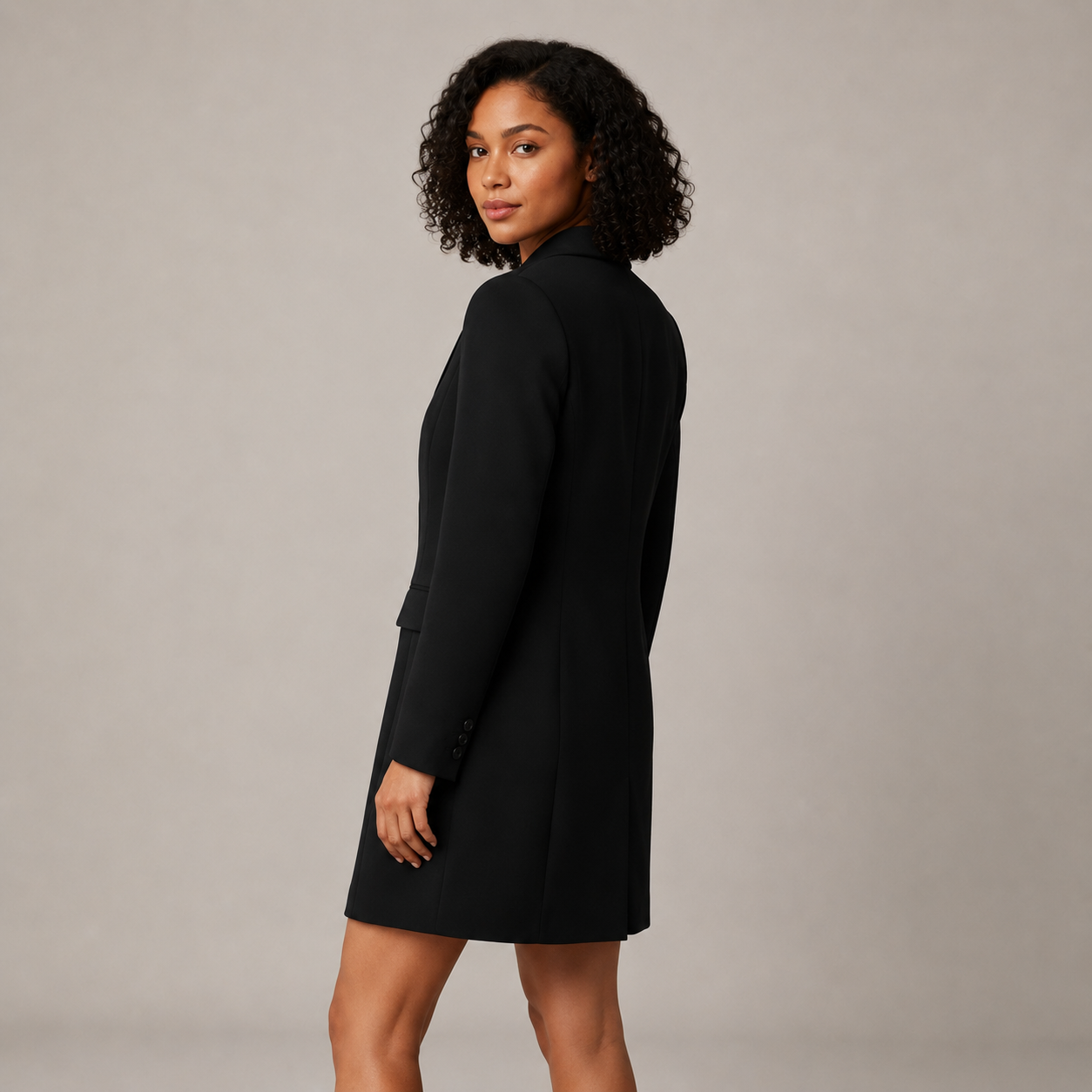 Women’s Front-Button Longline Blazer with Notched Lapel