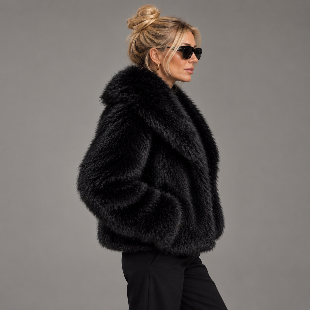 Women's Black Oversized Faux Fur Jacket